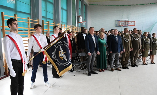 Zdjęcie do Akademia z okazji Dnia Edukacji Narodowej w Zespole Szk&oacute;ł Budowlanych w Braniewie